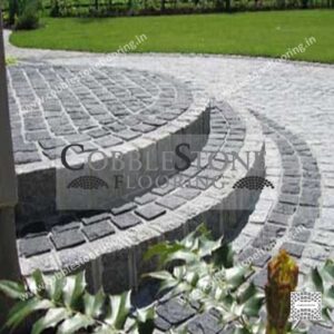 Black Handcut Lime Stone Landscape Cobble Flooring